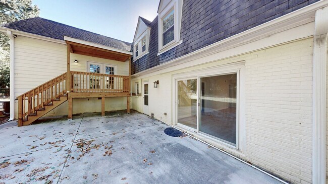 Building Photo - 2844 Goneaway Rd