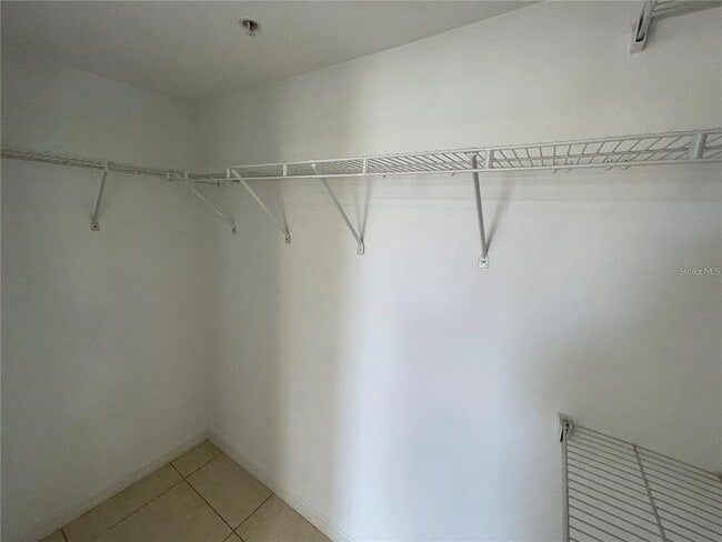 Building Photo - 1020 Siena Park Blvd W