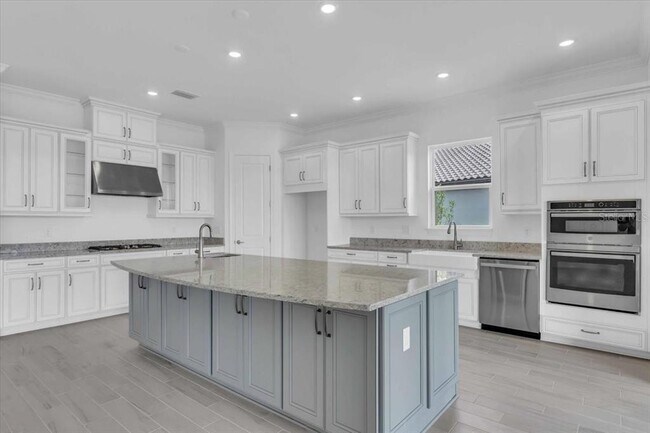 Building Photo - 10176 Silent Night Ln