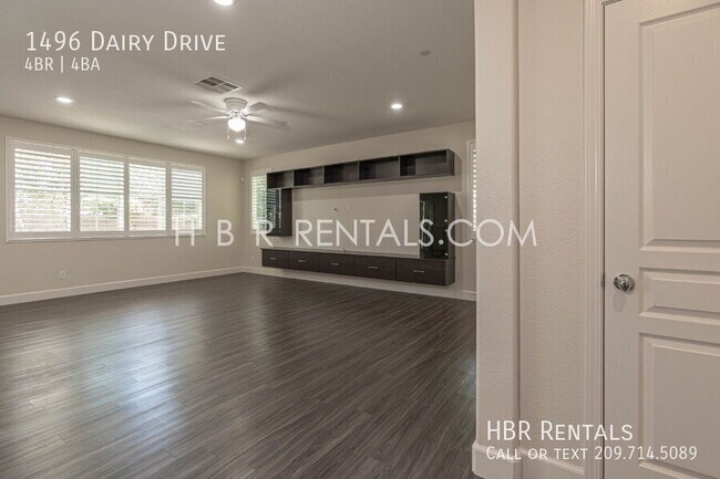 Building Photo - 1496 Dairy Dr