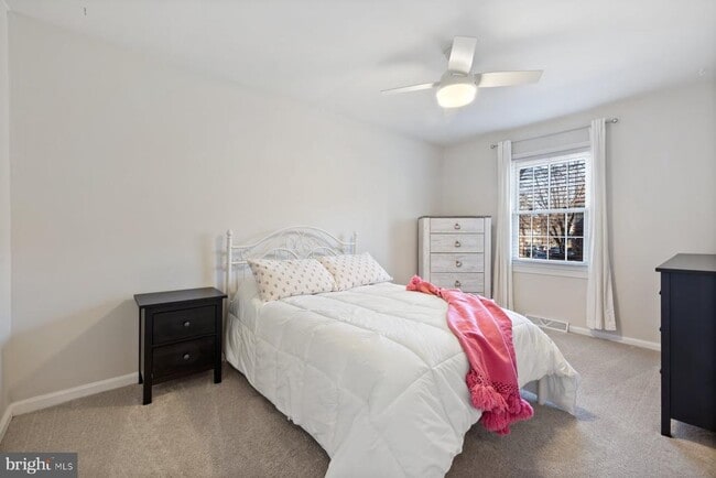 Building Photo - 1606 Angus Ct