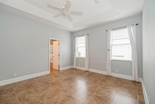 Building Photo - 7865 15th Ln