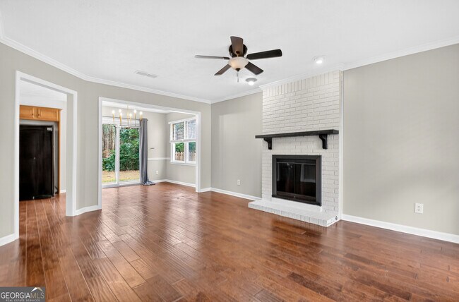 Building Photo - 104 Timber Walk