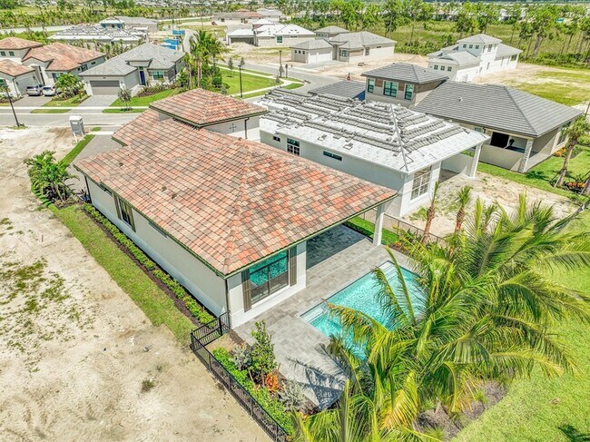 Building Photo - 13908 Vivant Dr