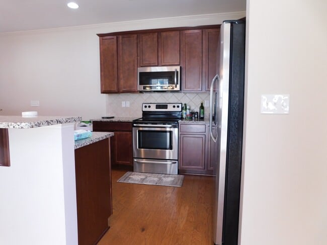 Building Photo - 1244 Assembly St