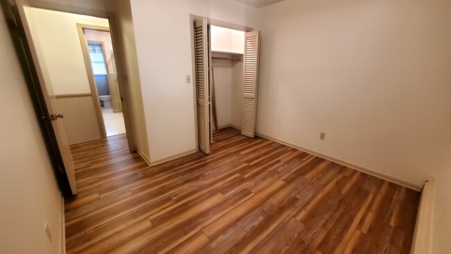 Building Photo - 12735 US-221