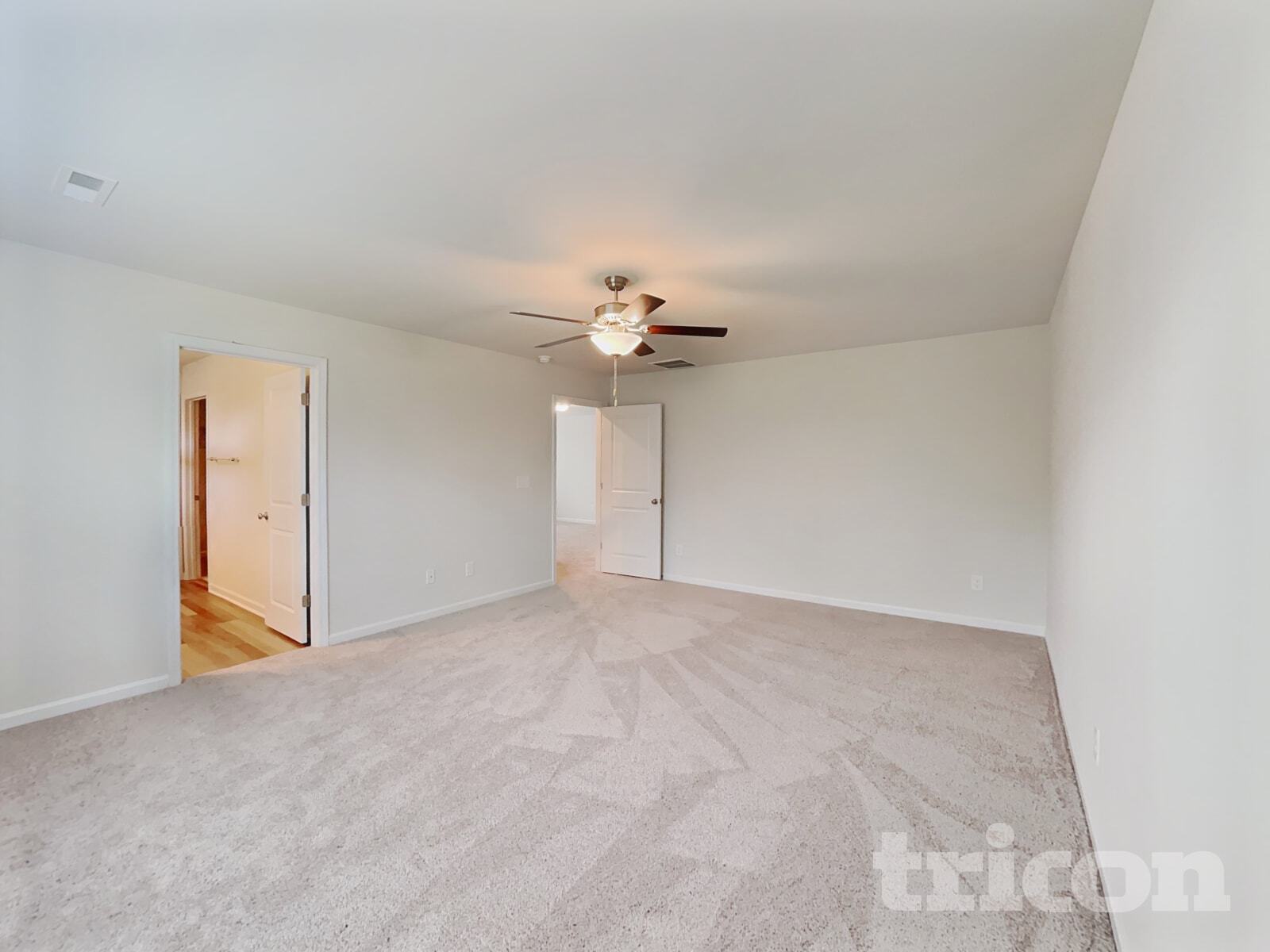 Building Photo - 3718 Streamside Dr