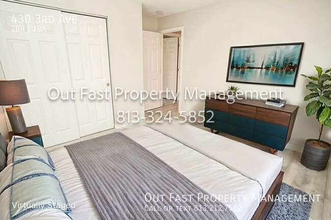 Building Photo - 430 3rd Ave