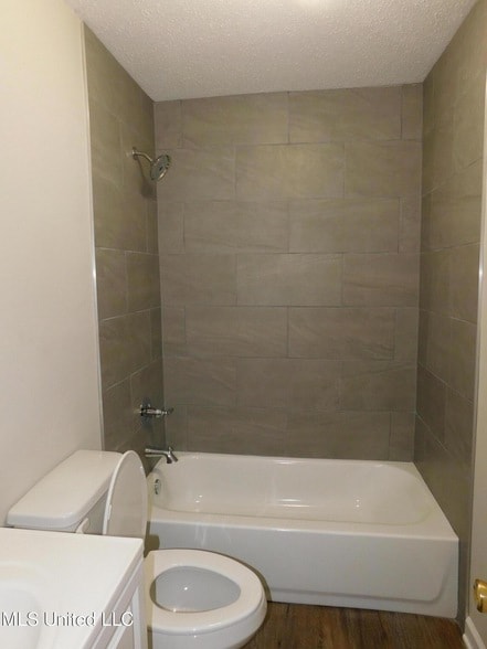 Building Photo - 2775 Normandy Cove