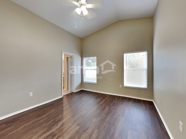 Building Photo - 2325 Ole Hickory Dr