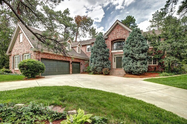 Primary Photo - Castle Pines Village Custom Home for lease.