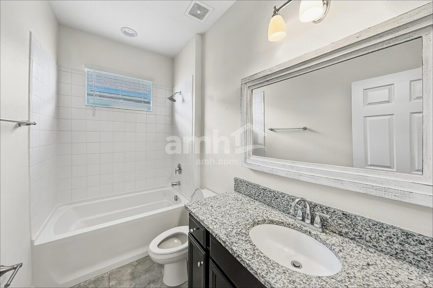 Building Photo - 8630 Firefly Pl