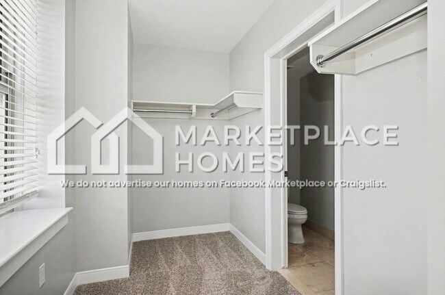 Building Photo - 525 W Lafayette Blvd