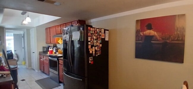 Building Photo - Move-In Ready Dallas Gem — 4 Bedrooms, 2 L...