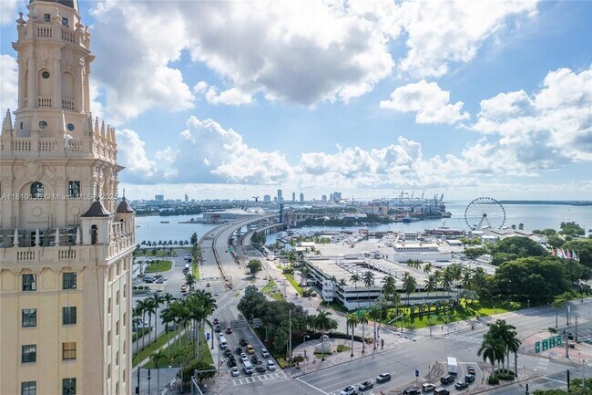 Building Photo - 159 NE 6th St