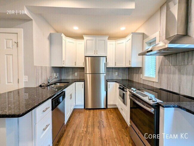 Building Photo - 920 Ward Pkwy