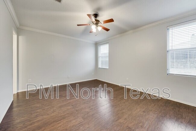 Building Photo - 2641 Salt Maker Way