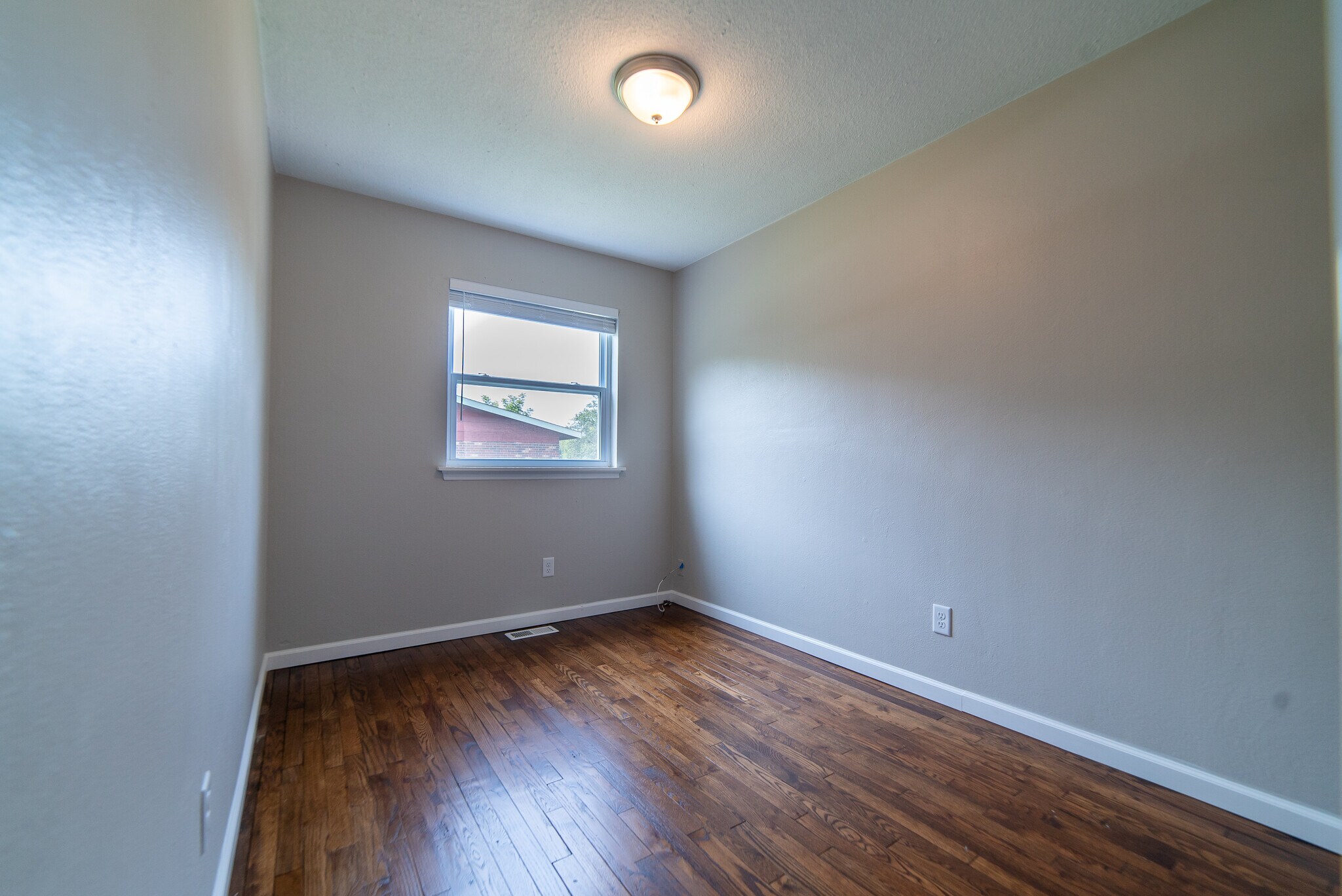 Building Photo - 3906 William Dr