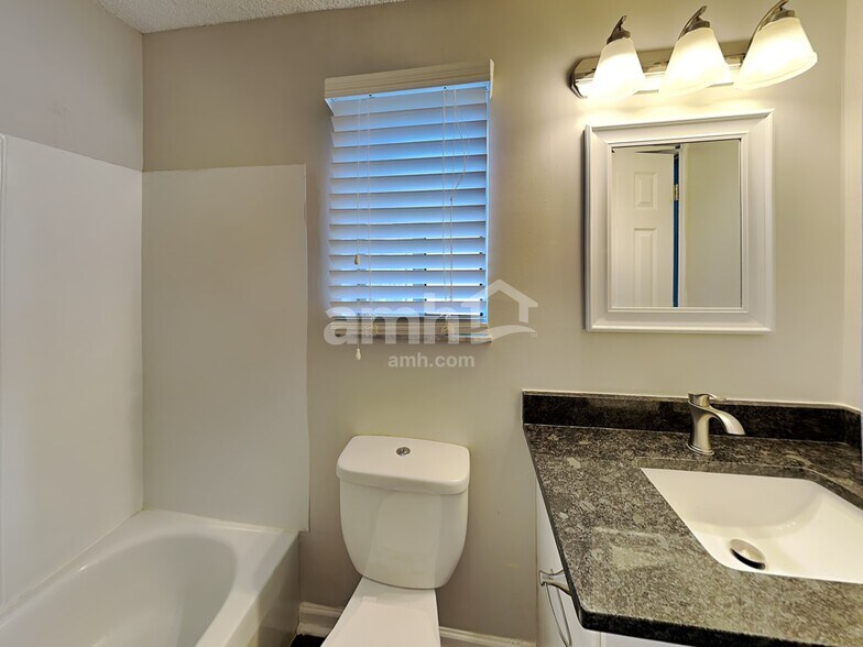 Building Photo - 3309 Stadler Dr