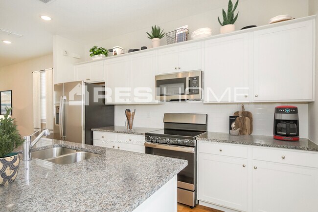 Building Photo - 8102 Arrow Wood Lp