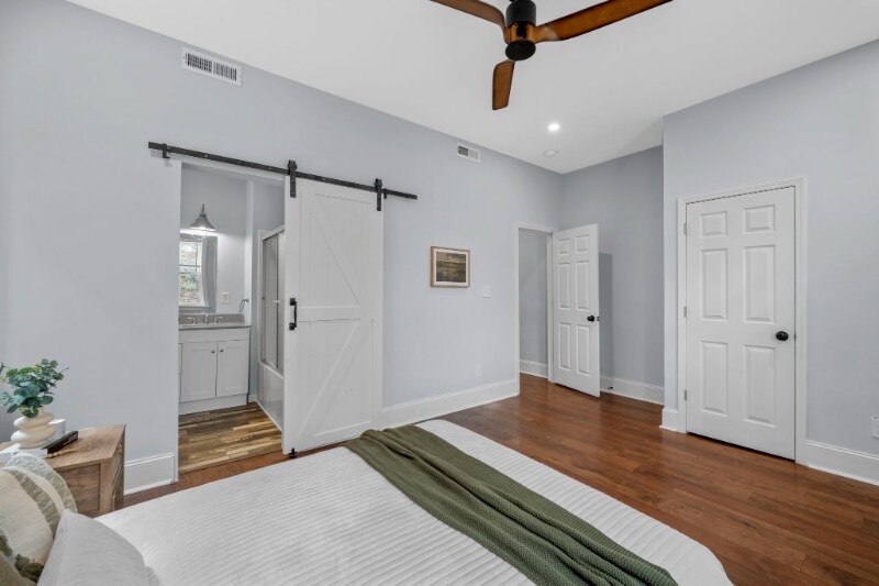 Building Photo - 4247 Chouteau Ave