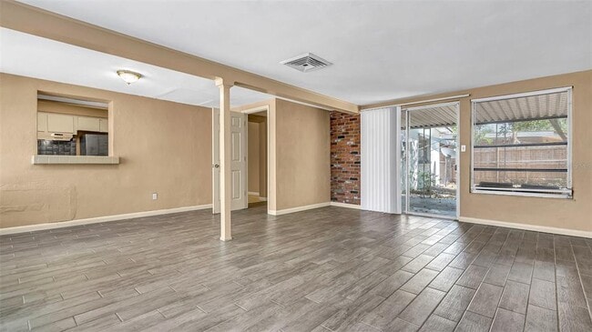Building Photo - 1460 S Betty Ln