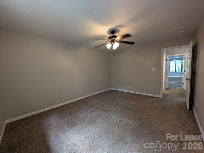 Building Photo - 9111 Sharonbrook Dr