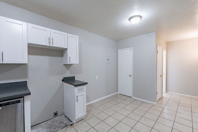 Interior Photo - Beautiful Renovations One and Two Bedrooms Located in the Heart of Tempe!