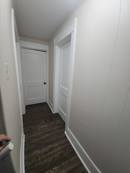 Building Photo - 1347 College Park