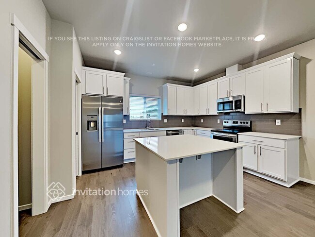 Building Photo - 6505 47th Ave NE