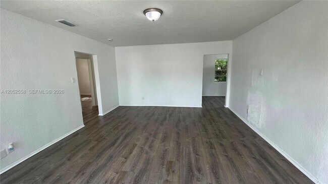 Building Photo - 1012 NW 66th St