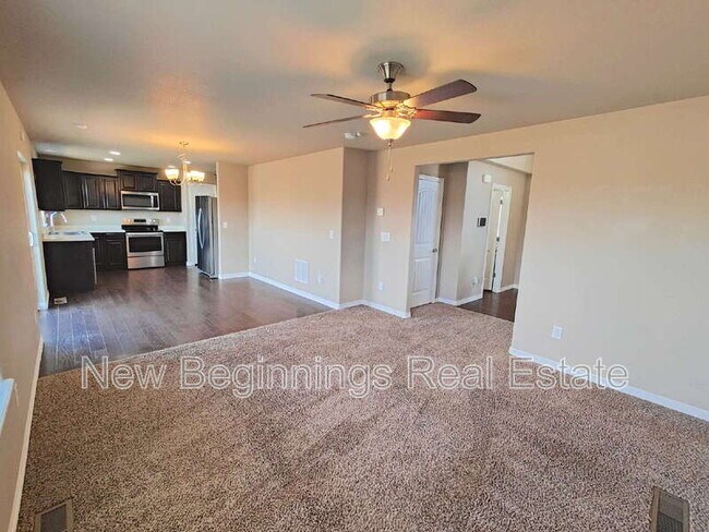 Building Photo - 6134 Meadowbank Ln