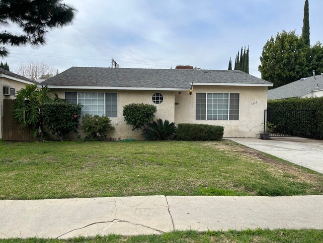 Primary Photo - 4549 Vista del Monte Ave