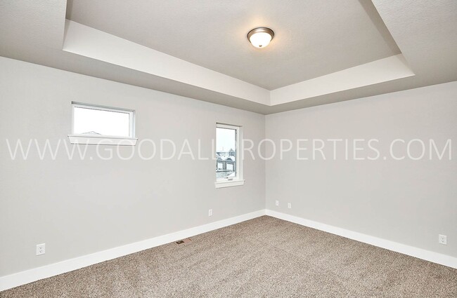 Building Photo - Beautiful 3 bedroom 2.5 bath townhome in W...