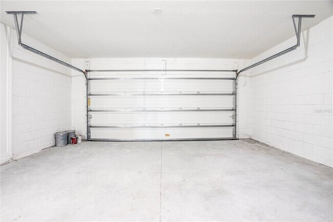 Building Photo - 1112 Brooklet Dr