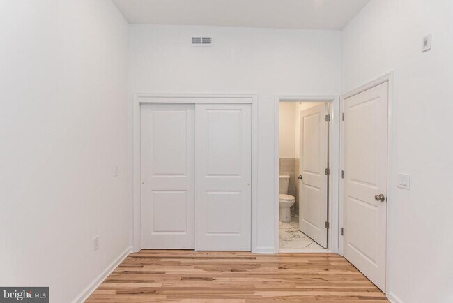 Building Photo - 315 N Preston St