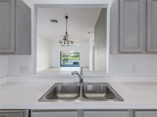 Building Photo - 11556 Misty Isle Ln