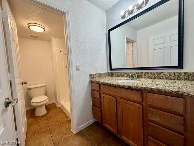 Building Photo - 1455 E Katie Ave