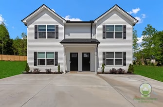 Building Photo - 4 Wofford Rd