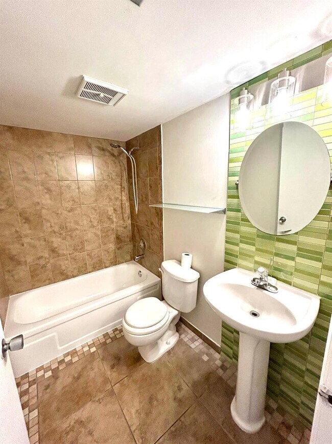 Building Photo - 7608 NW 18th St