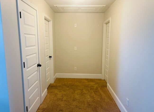 Building Photo - Beautiful 5BR/5BA Home in Greer!