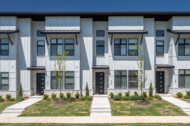 Building Photo - Parkside Row