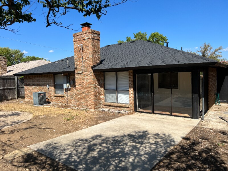 Building Photo - 6417 Canyon Cir