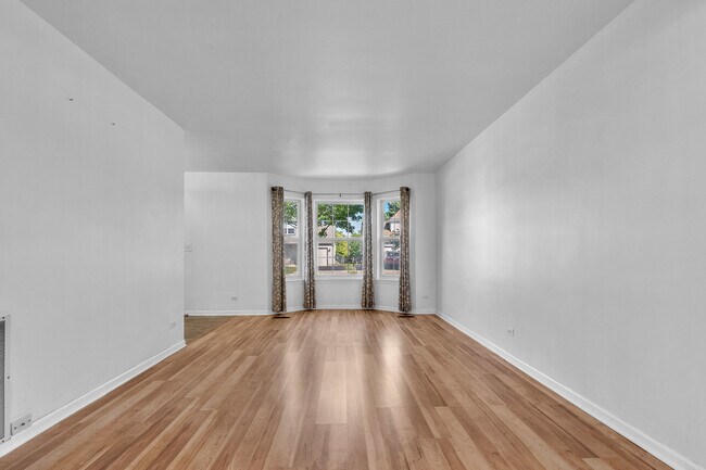 Building Photo - 72 Wilton Ln