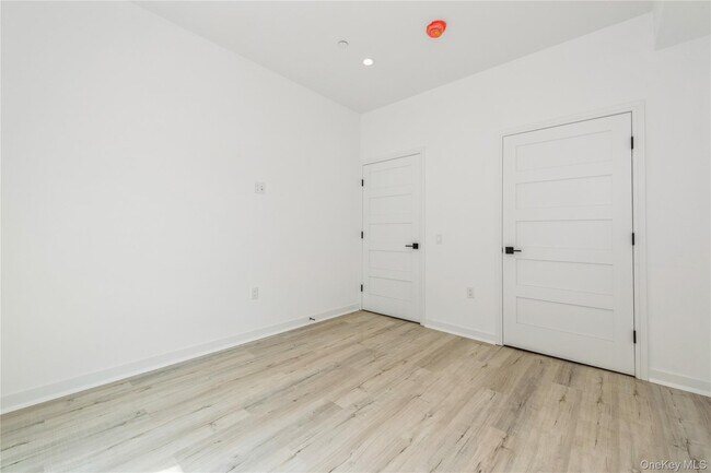 Building Photo - 418 Atlantic Ave