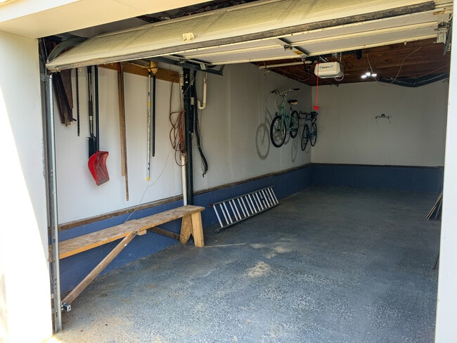 Garage - 806 Berkshire Rd