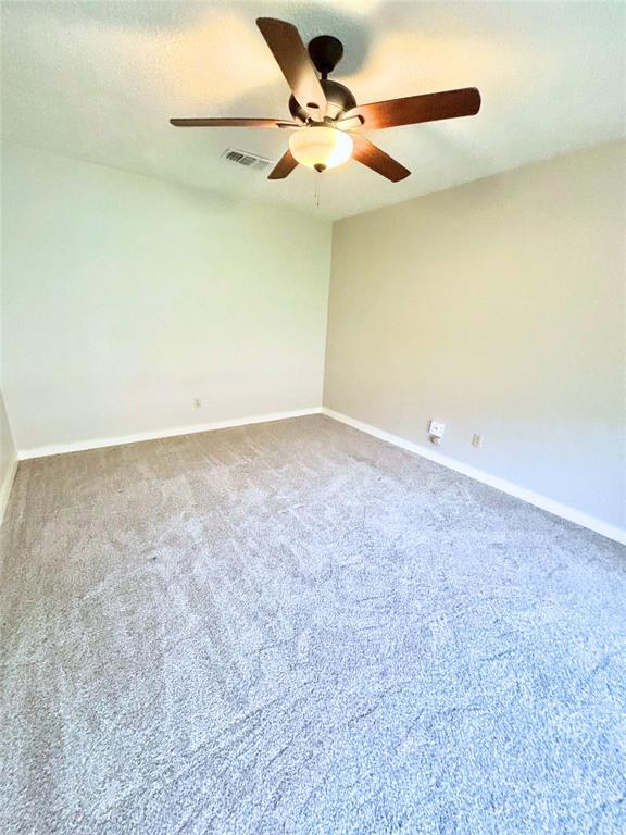 Building Photo - 16719 Dale Oak Way