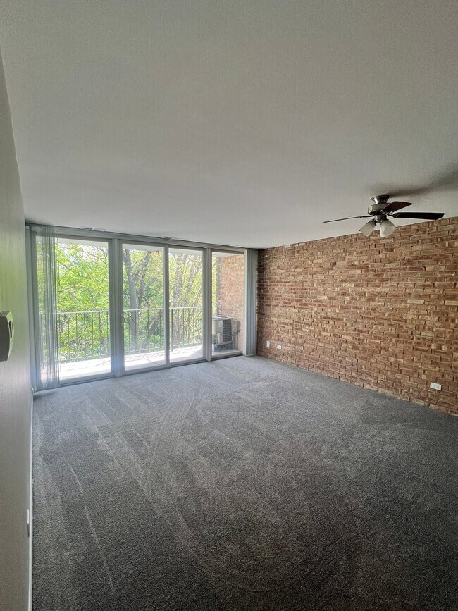 Building Photo - 5760 Abbey Dr