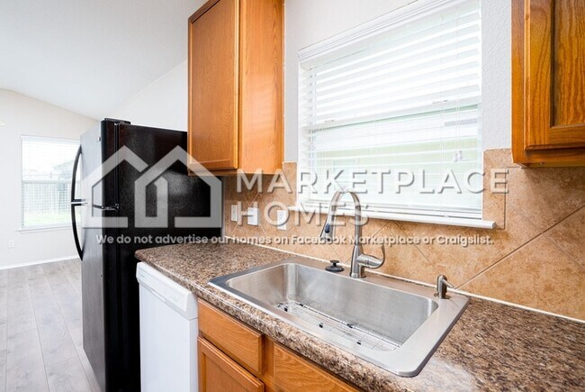 Building Photo - 184 Wolfberry Path