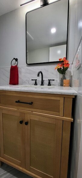 Building Photo - 272 Tilford M